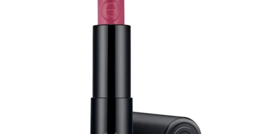 Essence-Long-Lasting-Lipstick-04-870x450 Essence-Long-Lasting-Lipstick-04-870x450