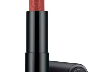Essence-Long-Lasting-Lipstick-06-870x450