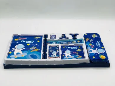 Space-Theme-2-in-1-School-Set-1-800x1067