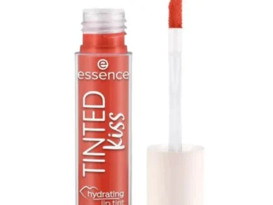 Essence-Tinted-Kiss-Hydrating-Lip-Tint-106-900x600