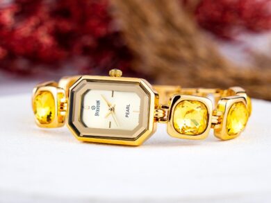 Alluring Sveston Pearl SV-6329-F Feminine Watch