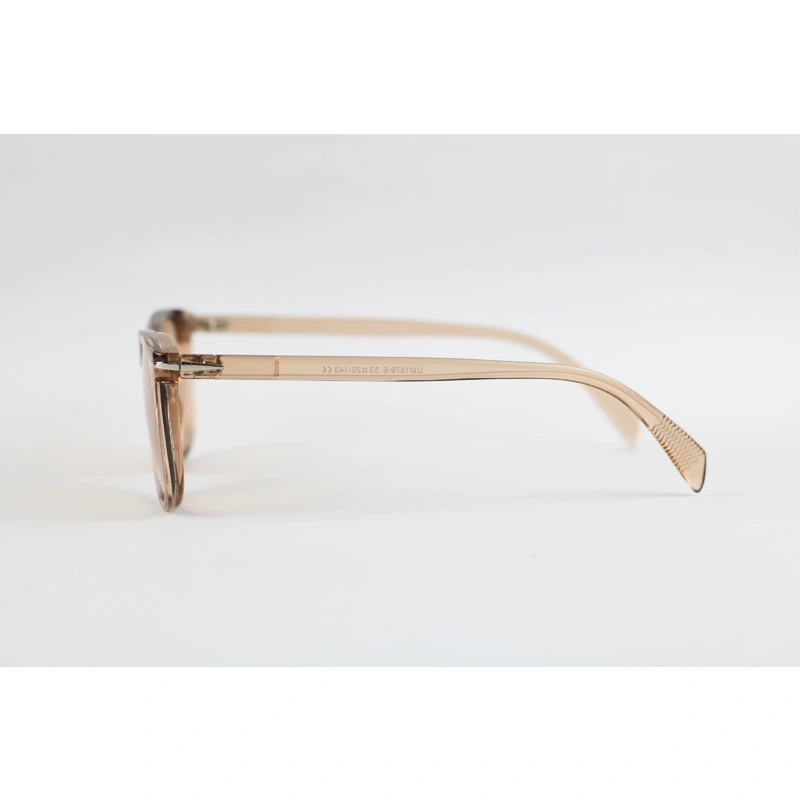 David-Beckham-1879-Brown-Acetate-Rectangle-Sunglasses-2.webp David-Beckham-1879-Brown-Acetate-Rectangle-Sunglasses-2.webp