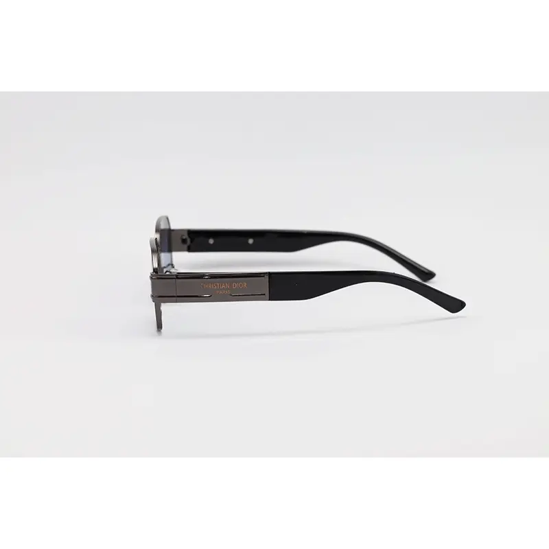 Dior-2485-Acetate-Metal-Rectangle-Hexagonal-Sunglasses-2.webp Dior-2485-Acetate-Metal-Rectangle-Hexagonal-Sunglasses-2.webp