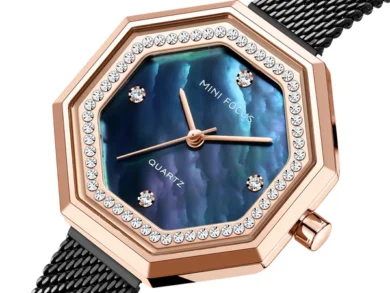 Mother of Pearl Dial Quartz Watch For Ladies 2
